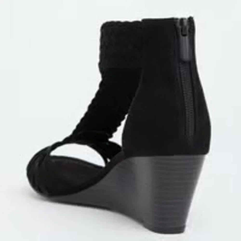 Torrid Braided T-Strap Wedge Sandals Womens 12W Black Faux Suede Boho 11401924